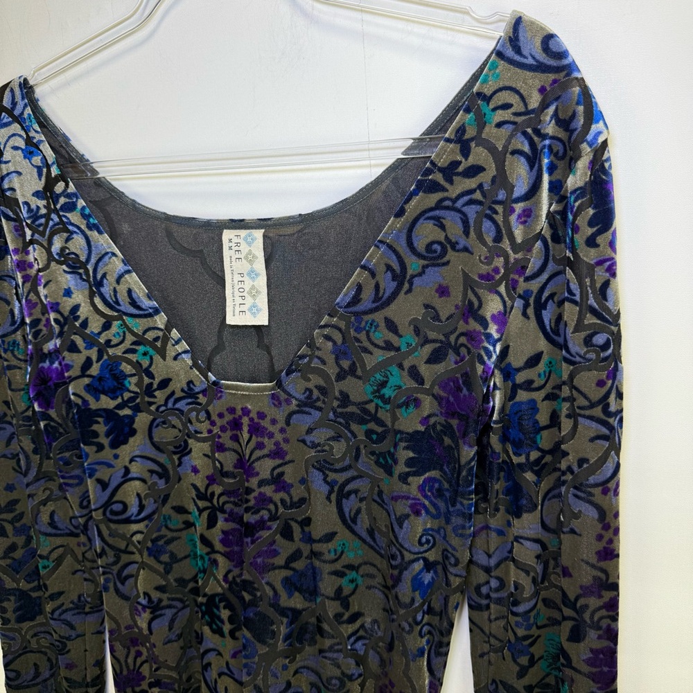Free People Mini Floral Velvet Burnout Dress Dark Romantic Witchy whimsical M - Picture 7 of 13